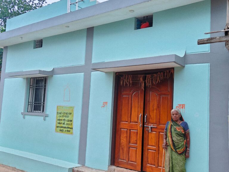 महासमुन्द/प्रधानमंत्री आवास योजना (ग्रामीण) में महासमुन्द जिला प्रदेश में अव्वल जिले ने रचा कीर्तिमान, राज्य में सर्वाधिक 1 लाख से अधिक आवासों का निर्माण पूरा