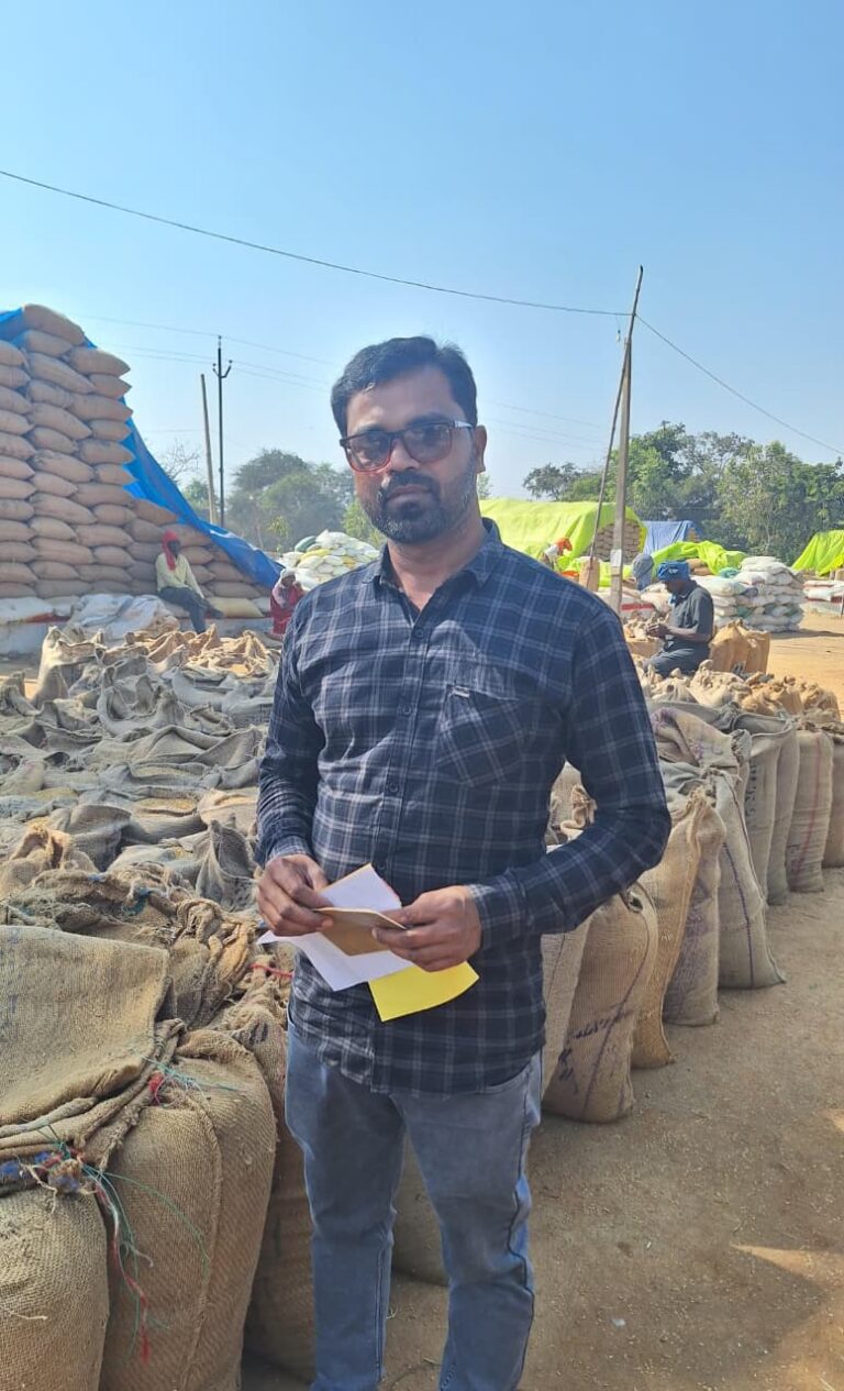 महासमुंद/ सुचारू रूप से धान खरीदी व्यवस्था जारी