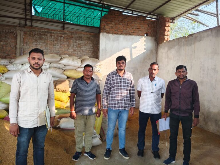 पिथौरा/महासमुंद खरीफ विपणन वर्ष 2025-26 सभी उपार्जन केंद्रों में अब तक कुल 1,64,161 मीट्रिक टन धान की खरीदी कुल 141 प्रकरणों में 22,530 क्विंटल धान जप्त