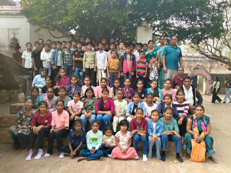 बसना/ ज्ञान संग प्रकृति का संगम: सरस्वती शिशु मंदिर रसोड़ा के बच्चों का हीराकुंड–उमाधुमा शैक्षणिक भ्रमण 