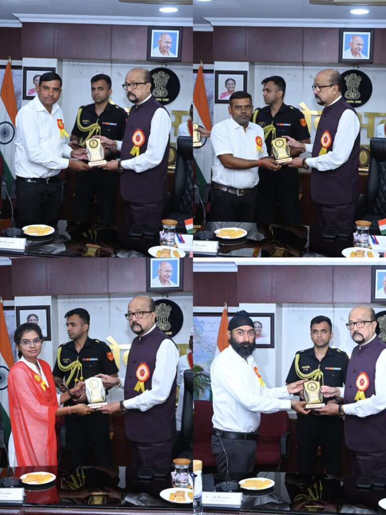 लोकभवन रायपुर में 2 ब्रेल पुस्तकों एवं 3000$ ऑडियो बुक्स का भव्य विमोचन महासमुंद जिले के चार शिक्षक राज्यपाल के करकमलों से हुए सम्मानित