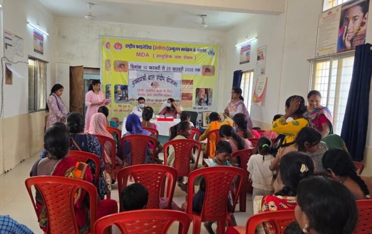 महासमुंद/मुख्यमंत्री बाल संदर्भ योजना के तहत नयापारा शहरी प्राथमिक स्वास्थ्य केंद्र में शिविर आयोजित 