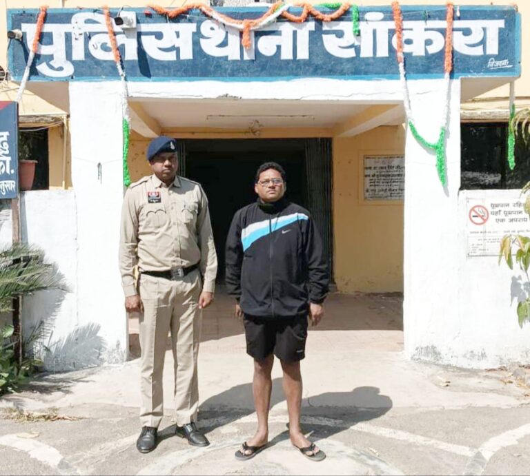 महासमुंद: ओडिशा से आया ‘फर्जी क्राइम ब्रांच अफसर’ नकली पिस्टल से धमका रहा था सांकरा पुलिस ने की कार्यवाही