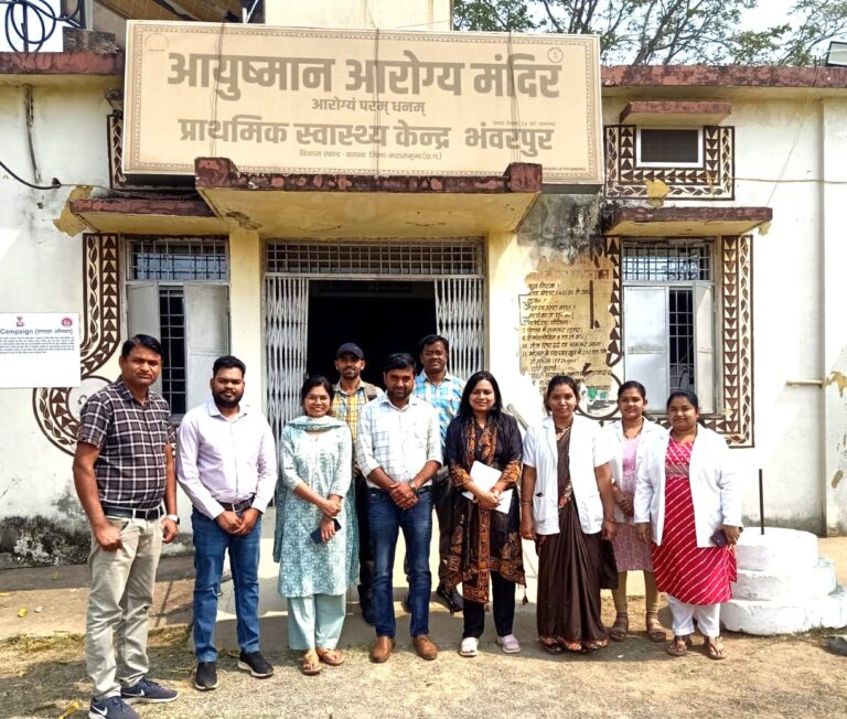 महासमुंद/सेक्टर बैठक के अंतर्गत सरायपाली, बसना, पिथौरा, खल्लारी एवं गड़फुलझर के स्वास्थ्य संस्थानों में राष्ट्रीय स्वास्थ्य कार्यक्रमों की प्रगति की समीक्षा