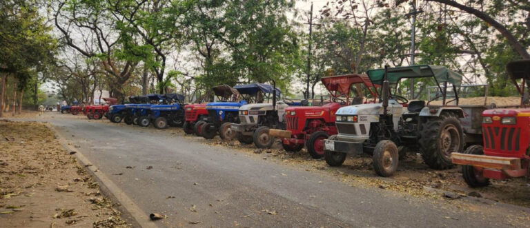 छत्तीसगढ़ : खनिज के अवैध उत्खनन एवं परिवहन मामले में 27 वाहन जब्त खनिज विभाग की कार्रवाई