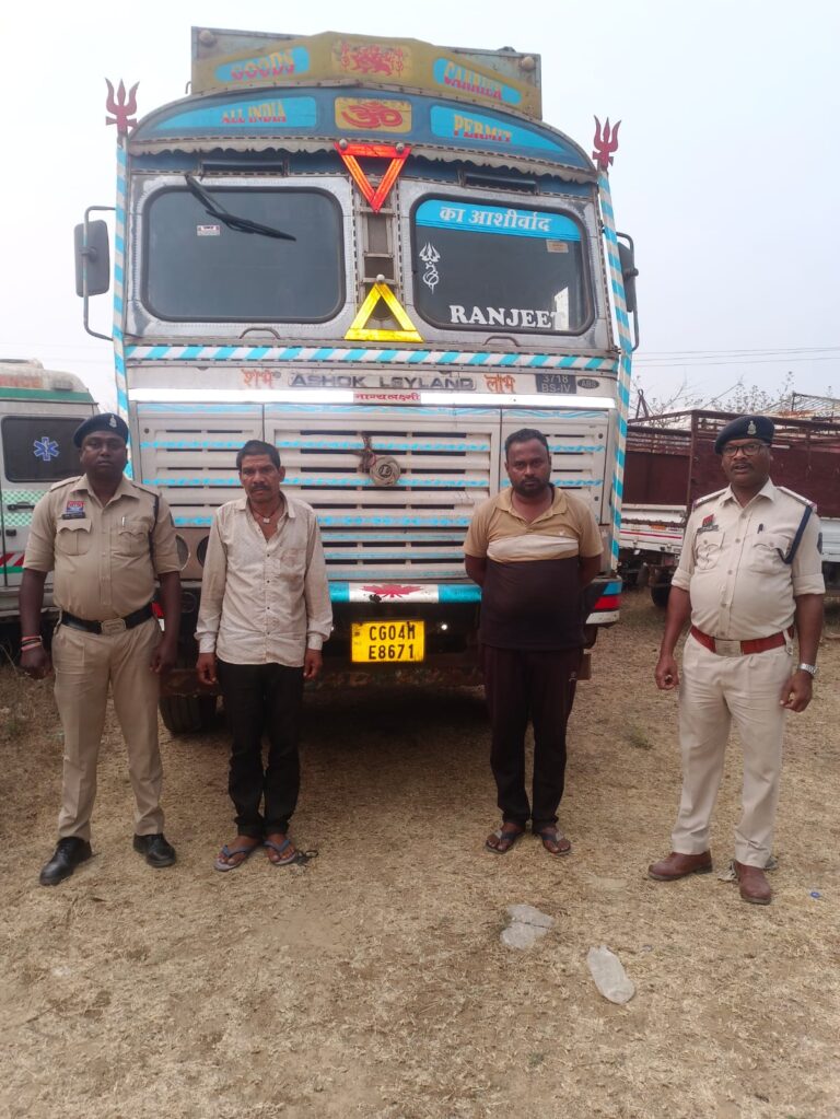 महासमुंद : खाली ट्रक सिंघोड़ा के पास छोड़ फरार हुए, पटपरपाली के मकान से 30 मीट्रिक टन दाल-शक्कर बरामद बसना व मध्यप्रदेश के आरोपी गिरफ्तार: