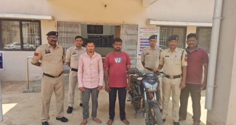 महासमुंद: सड़क हादसे की स्क्रिप्ट लिखकर की थी हत्या, 39 दिन बाद बकमा के चितरंजन मौत मामले का खुलासा; दो गिरफ्तार
