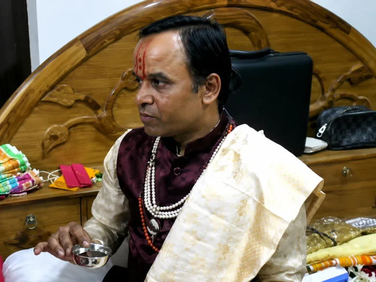 महासमुंद रायपुर/ दुष्कर्म के आरोप में कथावाचक ज्योतिषाचार्य आचार्य नरेंद्र नयन शास्त्री गिरफ्तार