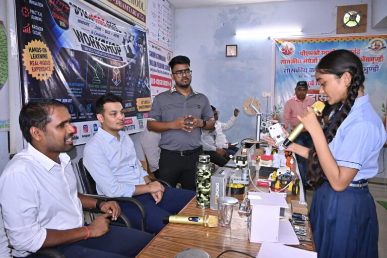 धमतरी : गांव के बच्चों के हाथों में होगी भविष्य की तकनीक, मगरलोड में बनेगी अत्याधुनिक रोबोटिक्स एवं 3-डी प्रिंटिंग लैब