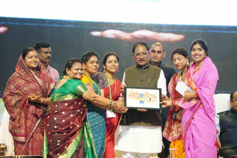 तीजा तिहार में छत्तीसगढ़ी संस्कृति की दिखी भव्य झलक, मुख्यमंत्री ने की महत्वपूर्ण घोषणाएं