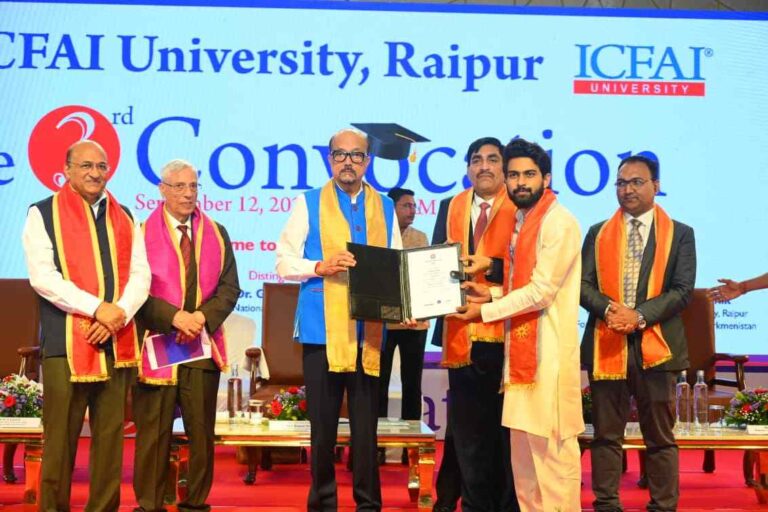 डिजिटल एडिक्शन आज किसी भी अन्य एडिक्शन से अधिक खतरनाक : राज्यपाल डेका