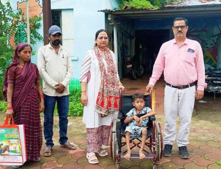 महासमुंद : सेवा की कहानी — 96 हजार से अधिक पेंशनधारियों को हर माह मिल रही 4.83 करोड़ रुपए से अधिक की पेंशन